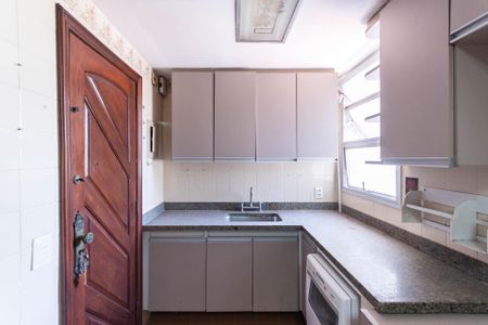 Apartamento à venda com 118m², 3 quartos e 2 vagasCozinha