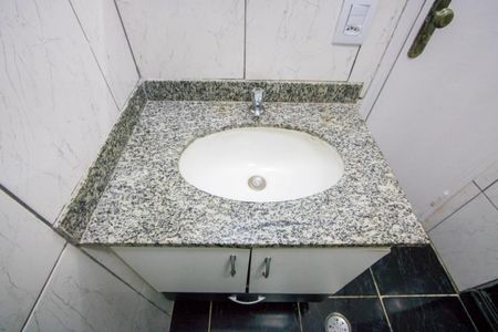 Apartamento para alugar com 60m², 3 quartos e 1 vagaBanheiro