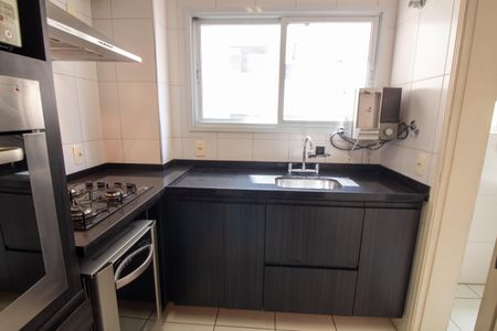 Apartamento para alugar com 96m², 2 quartos e 2 vagas Apartamento para alugar com 96m², 2 quartos e 2 vagasCozinha