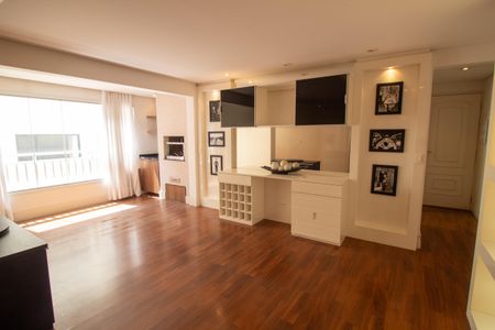 Apartamento para alugar com 96m², 2 quartos e 2 vagas Apartamento para alugar com 96m², 2 quartos e 2 vagasSala