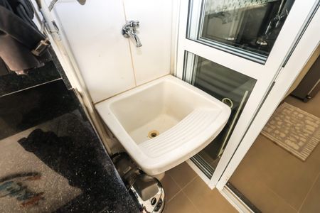 Apartamento à venda com 58m², 2 quartos e 1 vagaÁrea de Serviço