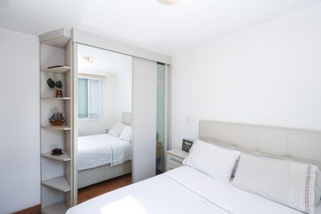 Apartamento à venda com 58m², 2 quartos e 1 vagaSuíte 1