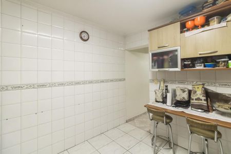 Casa à venda com 100m², 2 quartos e 2 vagas Casa à venda com 100m², 2 quartos e 2 vagasCozinha