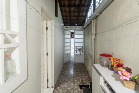 Casa à venda com 100m², 2 quartos e 2 vagas Casa à venda com 100m², 2 quartos e 2 vagasÁrea de Serviço