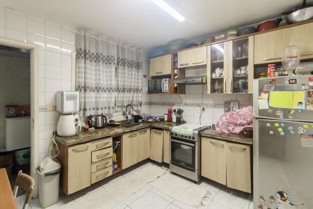 Casa à venda com 100m², 2 quartos e 2 vagas Casa à venda com 100m², 2 quartos e 2 vagasCozinha