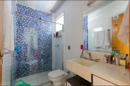 Casa para alugar com 390m², 3 quartos e 6 vagas Casa para alugar com 390m², 3 quartos e 6 vagasSuíte 2 - banheiro