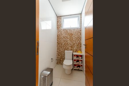 Casa para alugar com 390m², 3 quartos e 6 vagas Casa para alugar com 390m², 3 quartos e 6 vagasLavabo 2