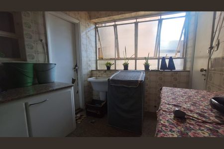 Apartamento à venda com 220m², 4 quartos e 1 vagaÁrea de serviço 