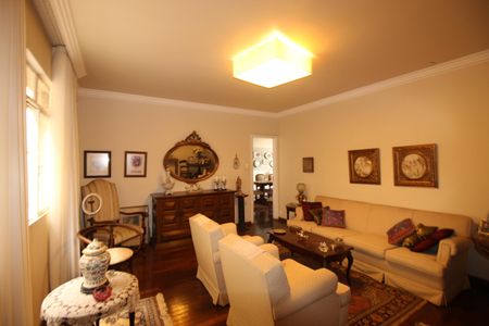 Apartamento à venda com 220m², 4 quartos e 1 vagaSala 