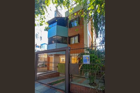 Apartamento à venda com 138m², 3 quartos e 2 vagasFachada + Placa