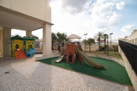 Apartamento à venda com 68m², 2 quartos e 1 vagaÁrea comum - Playground