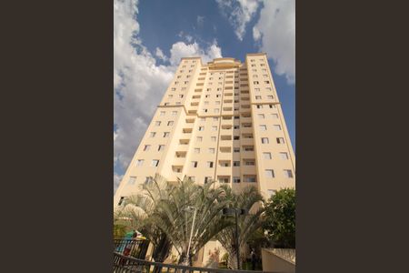 Apartamento à venda com 68m², 2 quartos e 1 vagaFachada