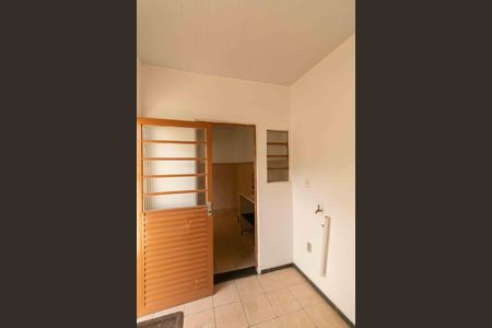 Casa para alugar com 50m², 1 quarto e 1 vagaÁrea de Serviço