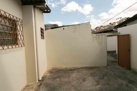 Casa para alugar com 50m², 1 quarto e 1 vagaVista Sala