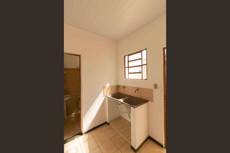 Casa para alugar com 50m², 1 quarto e 1 vagaÁrea de Serviço