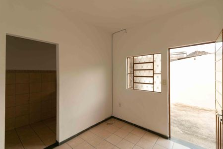 Casa para alugar com 50m², 1 quarto e 1 vagaSala