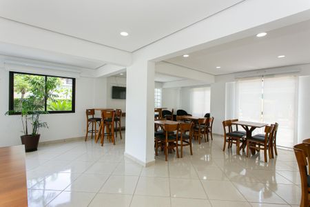 Apartamento à venda com 78m², 3 quartos e 2 vagasÁrea comum - Salão de festas