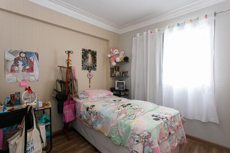 Apartamento à venda com 78m², 3 quartos e 2 vagasQuarto 2