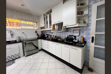 Casa à venda com 360m², 3 quartos e 1 vagaCozinha