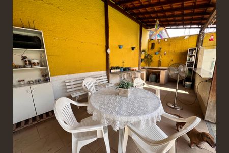 Casa à venda com 360m², 3 quartos e 1 vagaPiscina / Area Gourmet