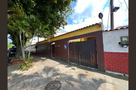 Casa à venda com 360m², 3 quartos e 1 vagaFachada