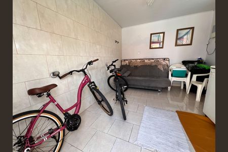 Casa à venda com 360m², 3 quartos e 1 vagaÁrea comum