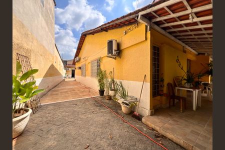 Casa à venda com 360m², 3 quartos e 1 vagaQuintal