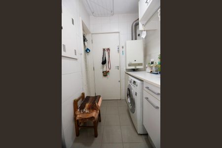 Apartamento à venda com 130m², 3 quartos e 2 vagasÁrea de Serviço