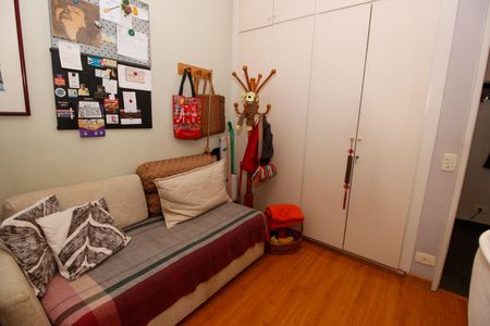 Apartamento à venda com 130m², 3 quartos e 2 vagasQuarto 2