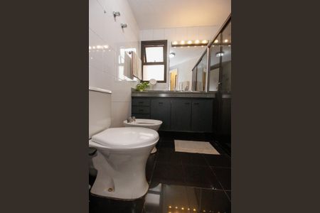 Apartamento à venda com 130m², 3 quartos e 2 vagasBanheiro