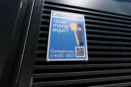 Apartamento à venda com 42m², 2 quartos e sem vaga Apartamento à venda com 42m², 2 quartos e sem vagaPlaquinha