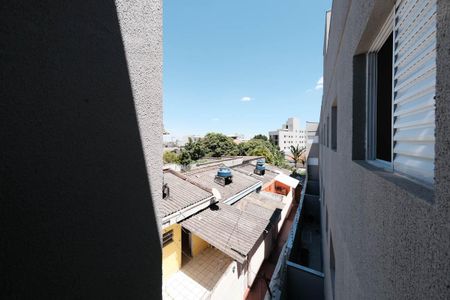 Apartamento à venda com 42m², 2 quartos e sem vaga Apartamento à venda com 42m², 2 quartos e sem vagaVista/Quarto 2