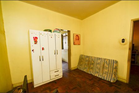 Casa à venda com 300m², 2 quartos e 8 vagasQuarto