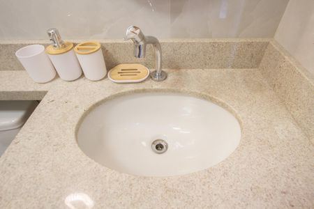 Apartamento à venda com 40m², 2 quartos e sem vagaBanheiro