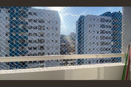 Apartamento à venda com 65m², 3 quartos e 1 vagaSala - Varanda