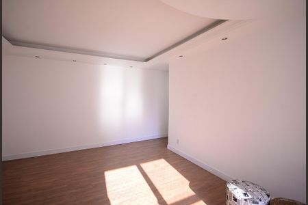 Apartamento à venda com 65m², 3 quartos e 1 vagaSala 