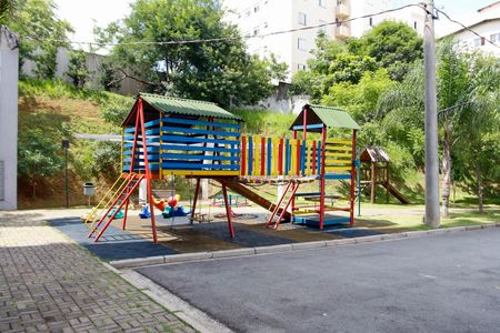 Apartamento à venda com 78m², 3 quartos e 2 vagasÁrea comum - Playground