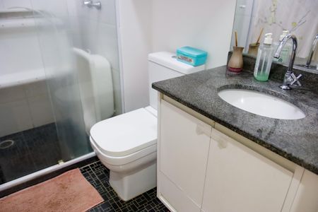 Apartamento à venda com 78m², 3 quartos e 2 vagasBanheiro