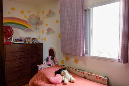 Apartamento à venda com 78m², 3 quartos e 2 vagasQuarto 2