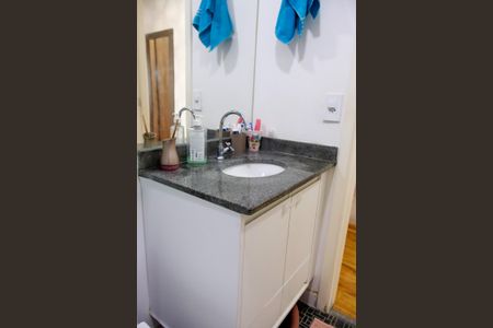 Apartamento à venda com 78m², 3 quartos e 2 vagasBanheiro