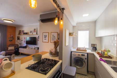 Apartamento à venda com 76m², 2 quartos e 1 vaga Apartamento à venda com 76m², 2 quartos e 1 vagaCozinha e Área de Serviço