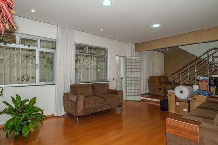 Apartamento para alugar com 270m², 4 quartos e 1 vagaSala