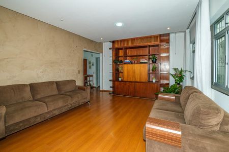 Apartamento para alugar com 270m², 4 quartos e 1 vagaSala