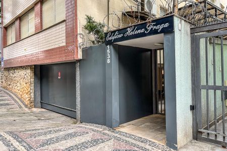 Apartamento para alugar com 270m², 4 quartos e 1 vagaFachada