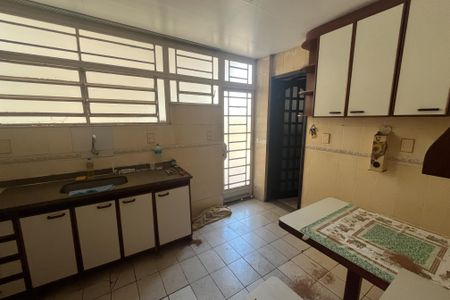 Apartamento à venda com 158m², 3 quartos e 1 vagaCozinha