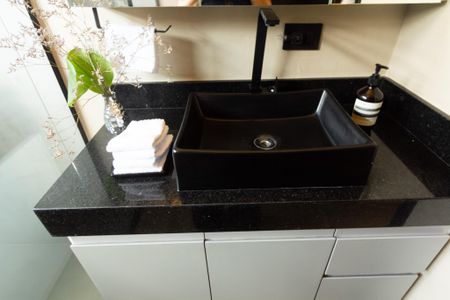 Apartamento para alugar com 100m², 3 quartos e 1 vaga Apartamento para alugar com 100m², 3 quartos e 1 vagaBanheiro