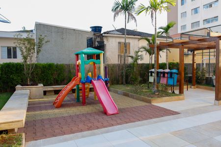 Apartamento à venda com 117m², 2 quartos e 2 vagasÁrea comum - Playground
