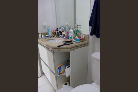 Apartamento à venda com 117m², 2 quartos e 2 vagasBanheiro da Suíte 2