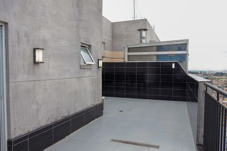 Apartamento à venda com 117m², 2 quartos e 2 vagasVaranda