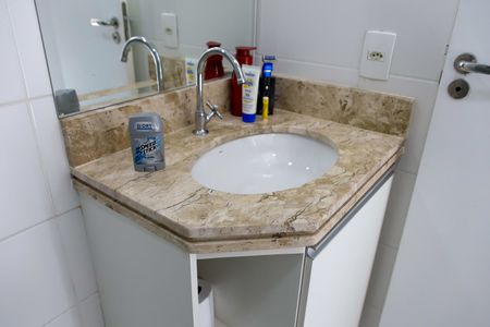 Apartamento à venda com 117m², 2 quartos e 2 vagasBanheiro